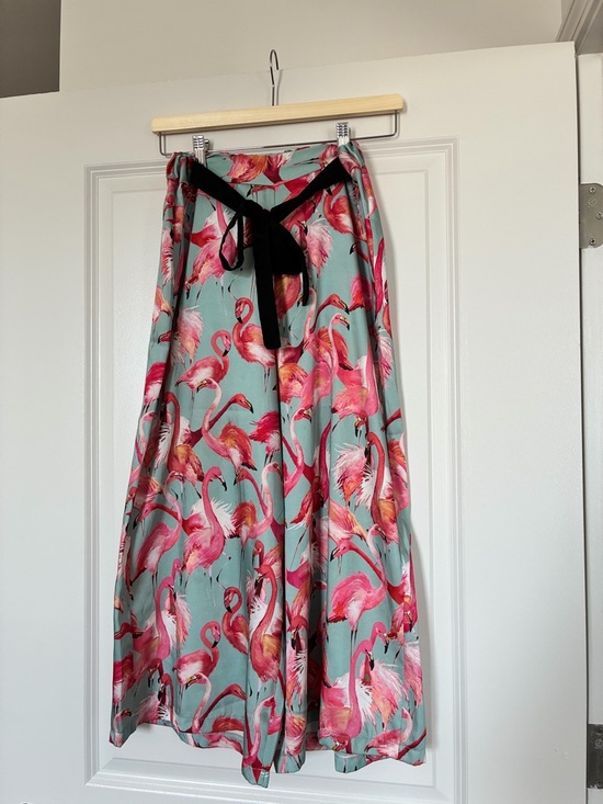 Vicolo Pants - VICOLO Flamingo-Print Palazzo style pants  with Black Tie